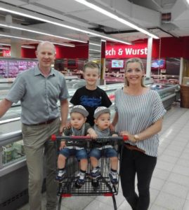 Zwillings-Einkaufswagen neu bei Markant in Hagenow