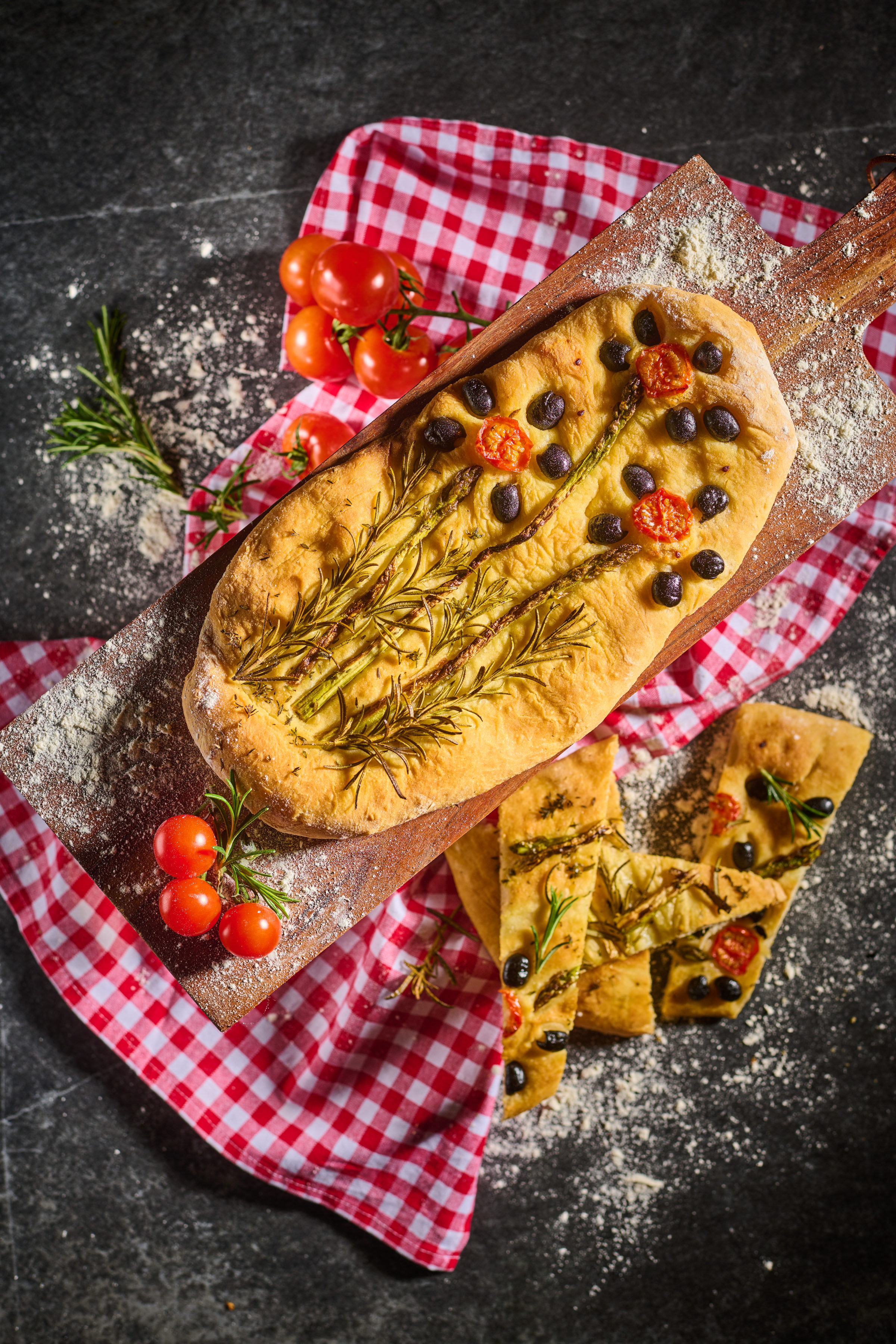 2406-R-Spargel-lFocaccia-2074