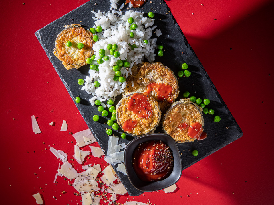 Gebratene Aubergine mit Risi-Bisi
