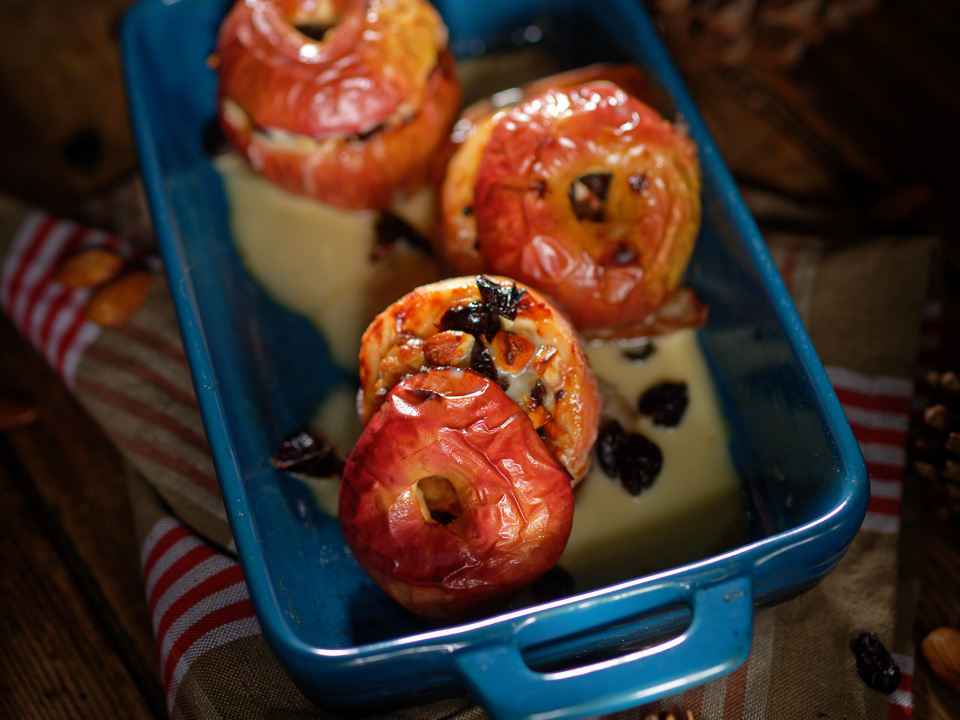 Bratäpfel mit Marzipanfüllung Bratäpfel mit Marzipanfüllung