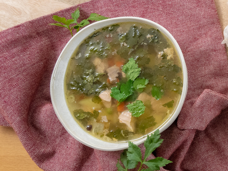 Rybnyy sup (Klare Fischsuppe) Rybnyy sup (Klare Fischsuppe)
