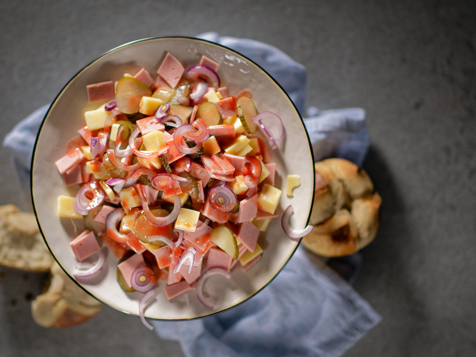 Käse-Wurst-Salat Käse-Wurst-Salat