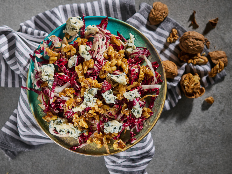 Radicchio mit karamellisierten Walnüssen Radicchio mit karamellisierten Walnüssen