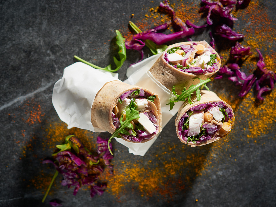 Wraps mit Rotkohl und Feta Wraps mit Rotkohl und Feta