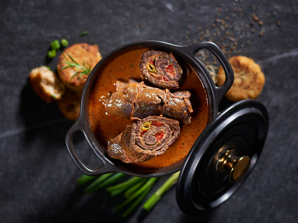 Rinderrouladen mit Paprika Rinderrouladen mit Paprika