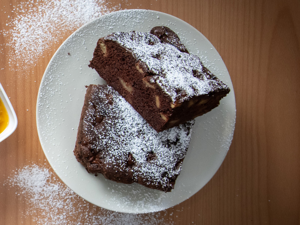 Ciasto Salceson (Dunkler Kuchen mit Äpfeln) Ciasto Salceson (Dunkler Kuchen mit Äpfeln)