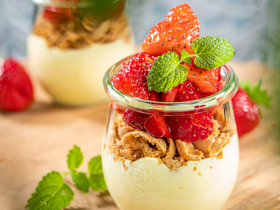 Erdbeer-Trifle mit Amarettini