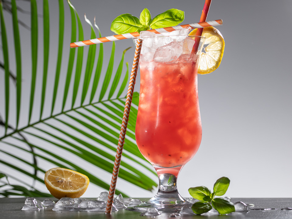 Melonendrink mit Crushed Ice Melonendrink mit Crushed Ice