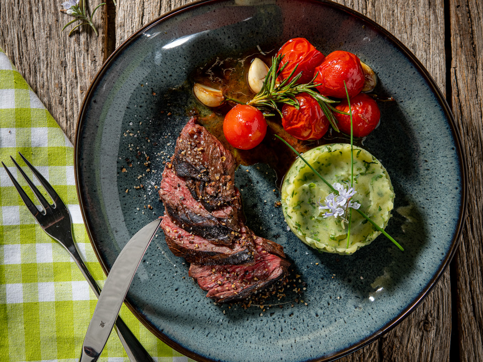 Hanging Tender vom Grill mit Kräuterstampf