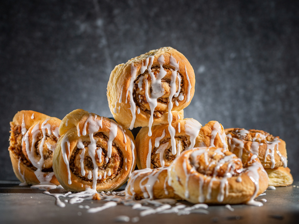 Warme Walnuss-Zimtschnecken Warme Walnuss-Zimtschnecken