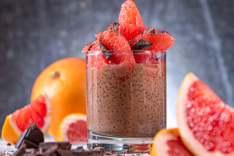 Schoko-Chia-Pudding mit Grapefruitfilets Schoko-Chia-Pudding mit Grapefruitfilets