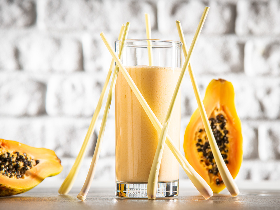 Papaya-Mango-Drink mit Dickmilch Papaya-Mango-Drink mit Dickmilch