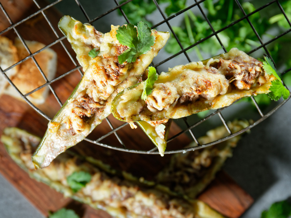 Gefüllte Gurken mit Lammhackfleisch Gefüllte Gurken mit Lammhackfleisch