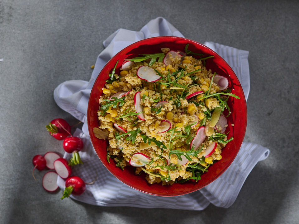Ingwer-Radieschen-Salat mit Bulgur und Rucola Ingwer-Radieschen-Salat mit Bulgur und Rucola