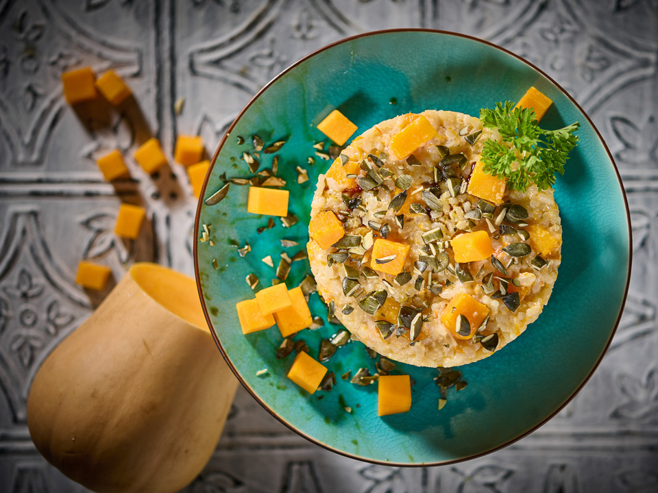 Butternutkürbis-Risotto mit Parmesan und Kürbiskernen
