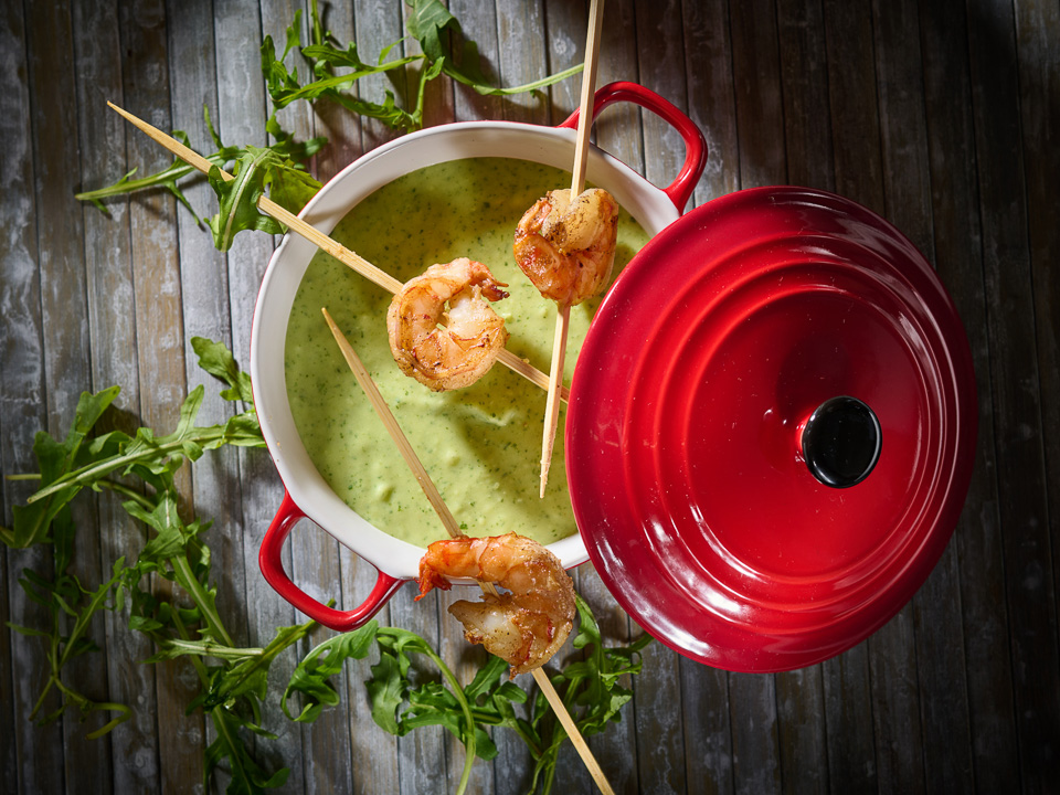 Rucolasuppe mit Gambas