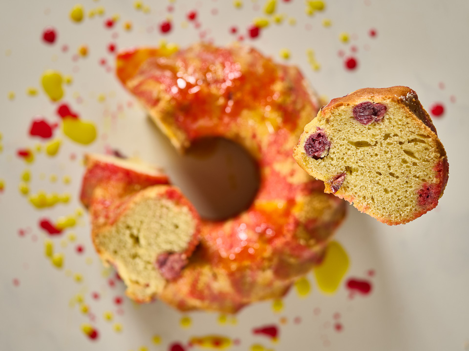 Kirsch-Bananen-Gugelhupf