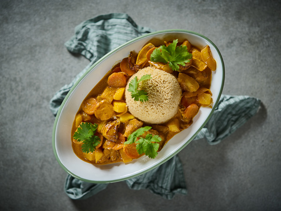 Hähnchen in Mango-Kurkuma-Soße