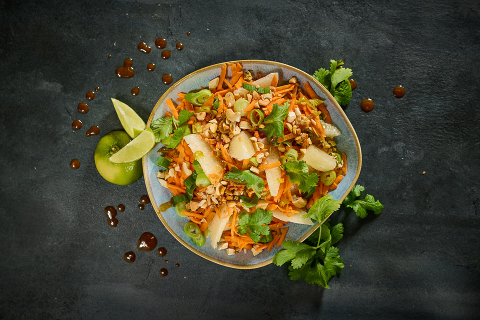 Scharfer Möhren-Pomelo-Salat