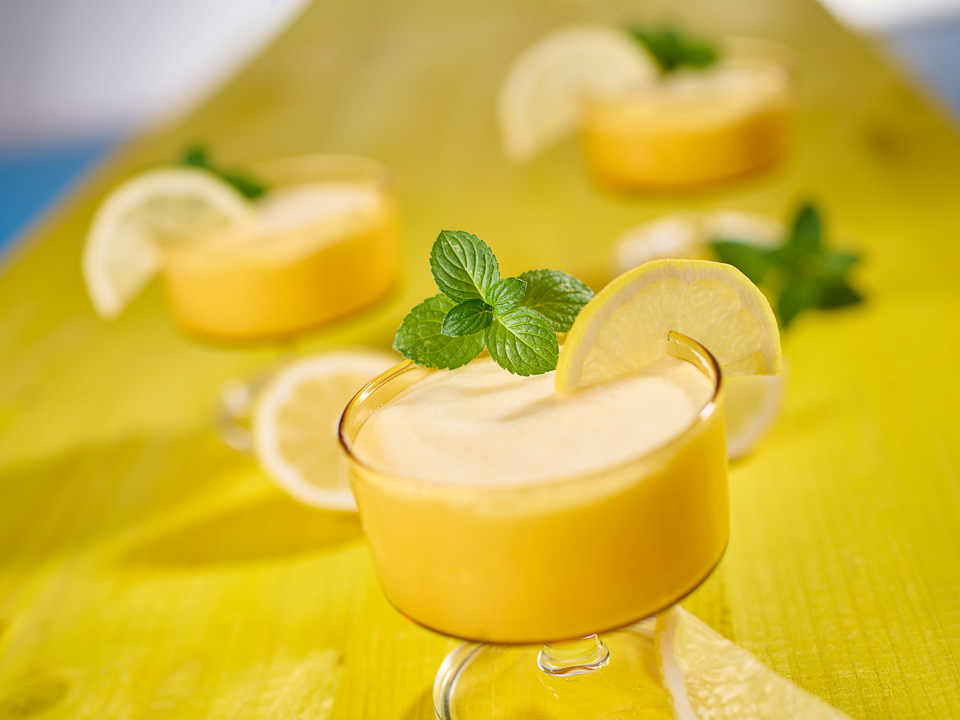 Zitronen-Weincreme