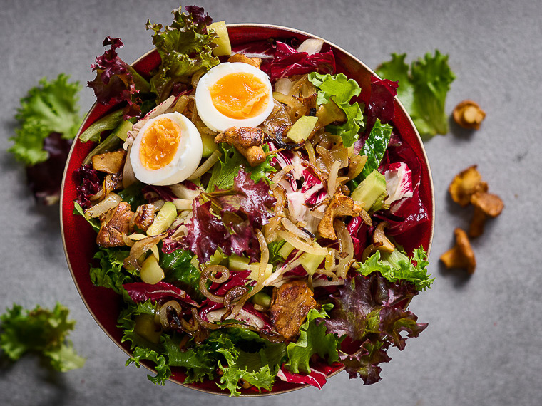 Lauwarmer Salat mit Pfifferlingen und Radicchio
